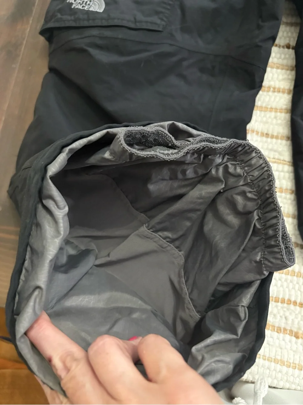 The North Face Hyvent snow/ski pants